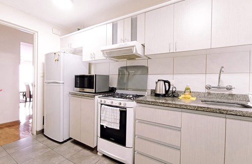 Miraflores Apartamento | Pardo Miraflores Apartment With Pool & GYM