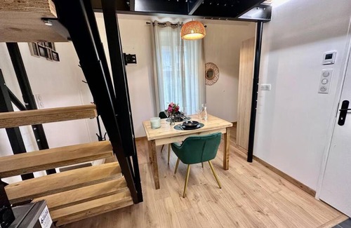 Roanne Apartamento | PARENTHESE Roanne Camille Desmoulins