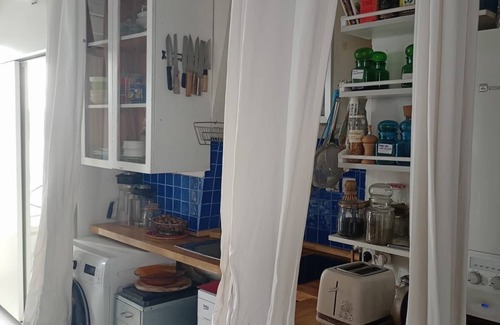 Montmartre Apartamento | Montmartre Artist Loft Paris Views Piano & Yoga Space
