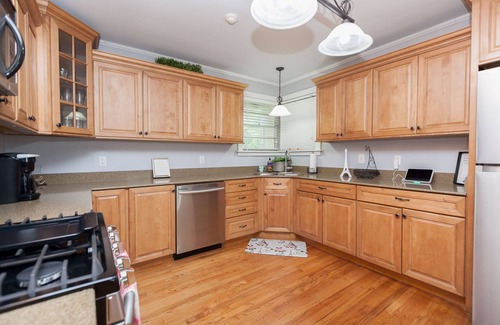 Mid City South Casa | Paris en Mid-City BR -Entire Home & Suite adjunta