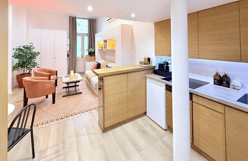Saint-Merri Apartamento | Paris Live, 1 BR/1 BA, 4 people, 430 sq ft