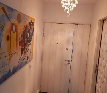 Neuilly-sur-Seine Casa | Parisian Sparkle Retreat, 150m from American Hospital