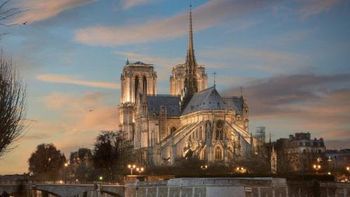 Saint-Gervais Apartamento | ParisInteriorsRentals - Beautiful Le Marais NOTRE DAME Appartement