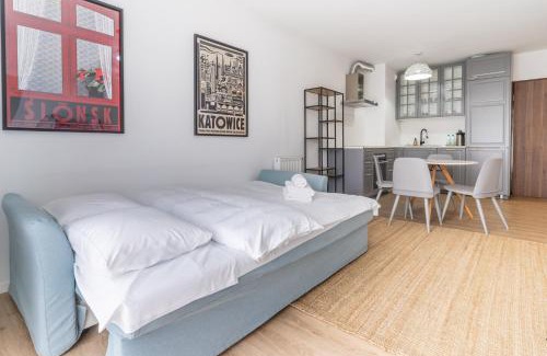 Katowice Apartamento | Park Śląski Charming Apartment by BookingHost