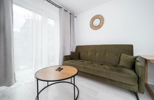 Lodz Apartamento | Park Źródliska Superior Apartment by BookingHost