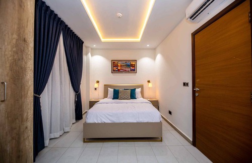 Cantonments Hotel | Park Apartments