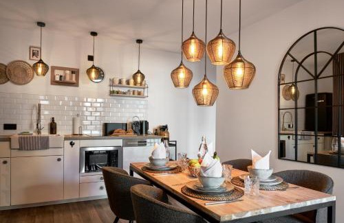Altstadt-Nord Apartamento | Park Avenue - Design Apartment Friesenstraße - 4 Pers - WLAN - Netflix - 65 Zoll TV