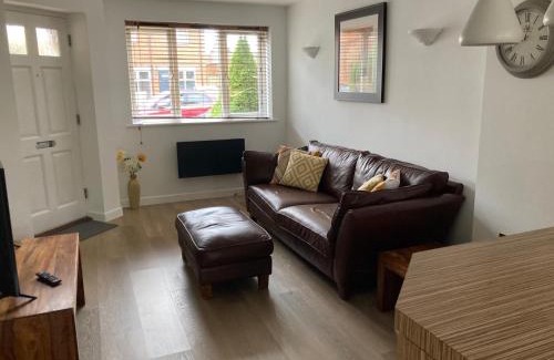 Northampton Apartamento | Park Cottage - Cosy 1 bedroom