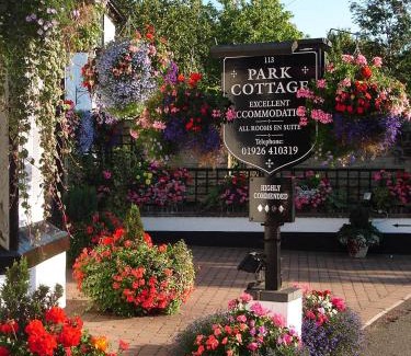 Warwick Casa | Park Cottage