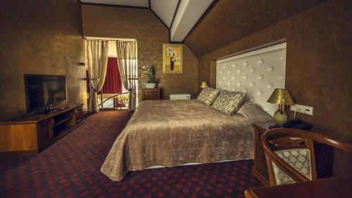 Holosiivskyj Hotel | Park-Hotel Golosievo