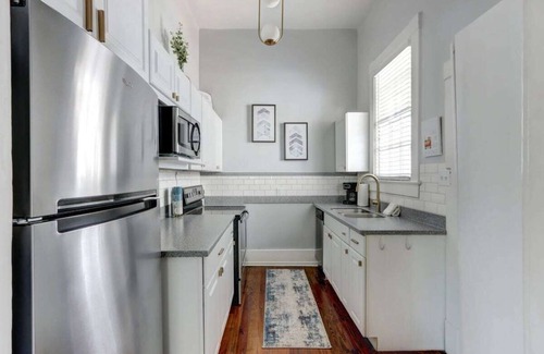 Historic Downtown Savannah Apartamento | Park Inn, Charming | Historic | Dog-Friendly!