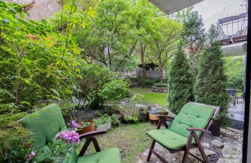 City Centre Apartamento | Park Krakowski Homely Studio with Garden