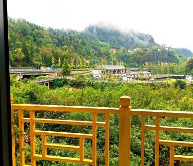 Wulingyuan Casa | Park One B&B Zhangjiajie Forest Park Scenic Area Shop