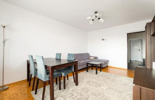 Praga Poludnie Apartamento | Park Skaryszewski Homely Apartment by BookingHost