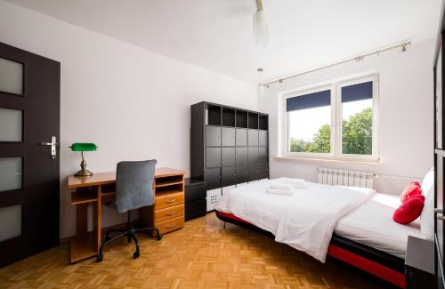 Praga Poludnie Apartamento | Park Skaryszewski Homely Apartment by BookingHost