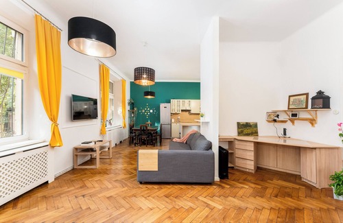 Warszawskie Apartamento | Park Strzelecki Spacious Apartment