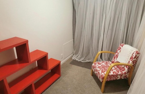 Burnside Casa | Park View house close 2 airport