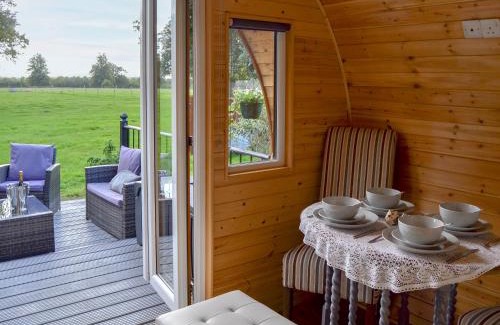 Palgrave Casa | Park View - Ukc4925
