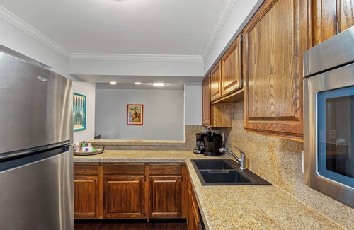 Rutledge Hill Condominio | Park4Free! Walk 2 Broadway! Balcony