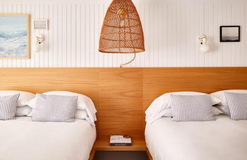 South Yarmouth Hotel | Parker Beach Lodge
