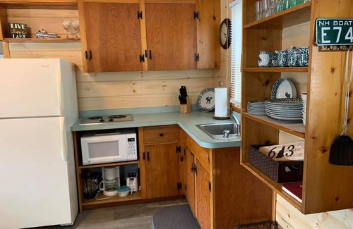 Laconia Cabaña | Parker Lakeside Cottage Steps to Pristine Sandy Beach!