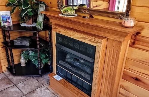 Eureka Springs Cabina | Privado, a 200 pies del río Blanco