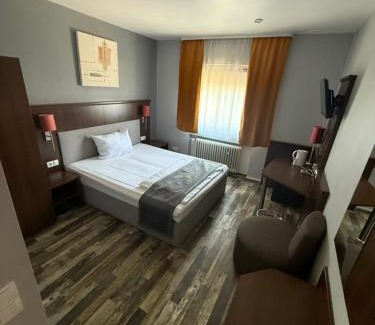Offenbach am Main Hotel | Parkhotel Lindenhof - KOSTENLOSE PARKPLÄTZE
