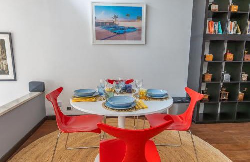 Gallaratese Apartamento | Parking, 2 min to Metro, 8 min to RHO Fiera, Air Conditioning