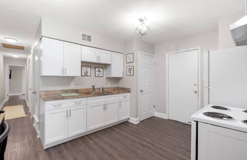East Memphis Casa | Parkside & Broadview | Memphis Comfort in City Center