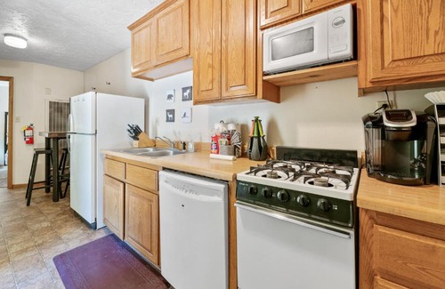 Big Bear Lake Casa | Parkside Cottage