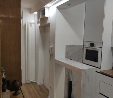 Banovo brdo Apartamento | Parkside retreat