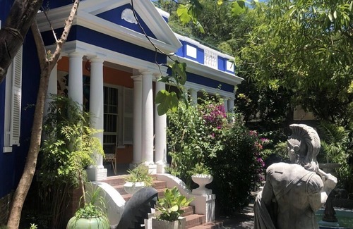 Cape Town City Centre Villa | NUEVO! Arte, música y confort! Un objeto especial para invitados muy especiales.