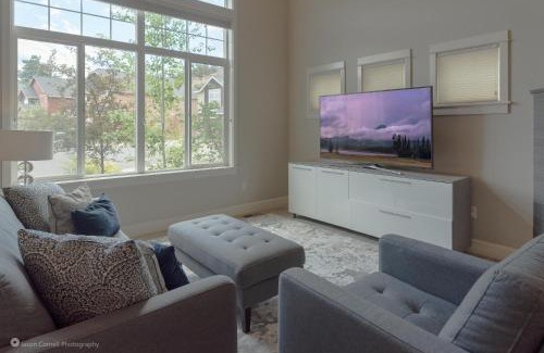 Mountain View District Casa | Parkview