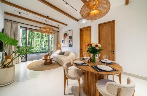 Petulu Villa | Parma by DH - Sun, Style and Comfort - New Villa with Pool in Prime Area