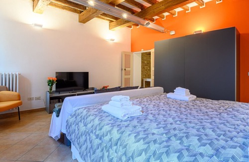 Oltretorrente Apartamento | Parma Parco Ducale Cozy Apartment