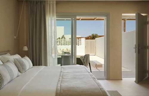 Paros Hotel | Parocks Luxury Hotel & Spa