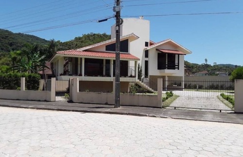 Antonio Carlos Casa | Parque Aquatico, Cachoeira, Praia, Zona Rural
