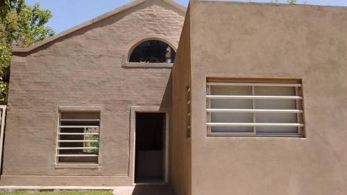 Villa Udaondo Casa | PARQUE LELOIR, ITUZAINGO