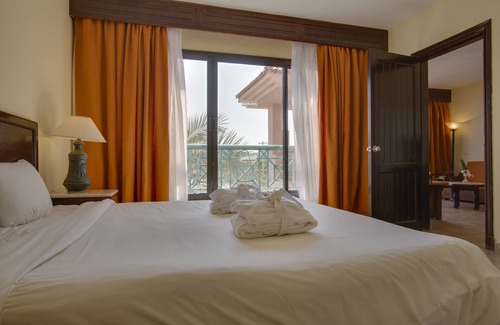 Sharm El Sheikh Hotel | Parrotel Aquapark Resort