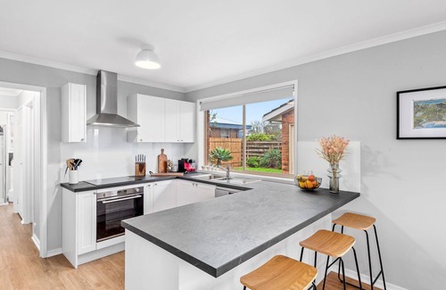 Portarlington Casa | Parrwang Rest - Renovated cosy unit in a Serene Location.
