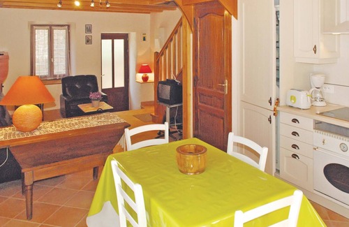 Saint-Fortunat-sur-Eyrieux Casa | Alojamiento de 2 habitaciones en St. Fortunat s Eyrieux