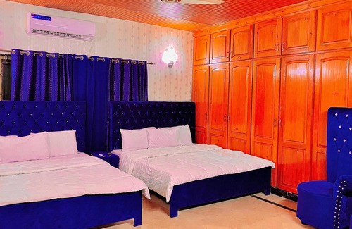 F-6 Sector Hotel | Partridge Inn Guest House
