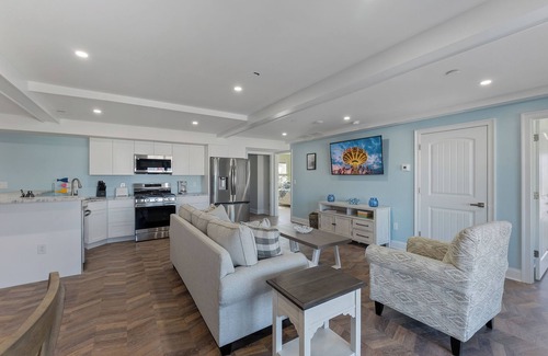 North Wildwood Apartamento | Party Headquarters in the Middle of the Entertainment with the beach steps away!