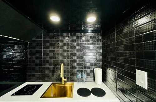 Camaceyes Apartamento | Pasavento - Modern Tiny Suite