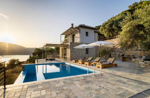 Skopelos Villa | Pasithea Skopelos Retreat