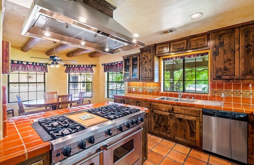 San Miguel Casa | Paso Robles Wine Country-Silver Owl Cellars & Vineyard (Privado Po
