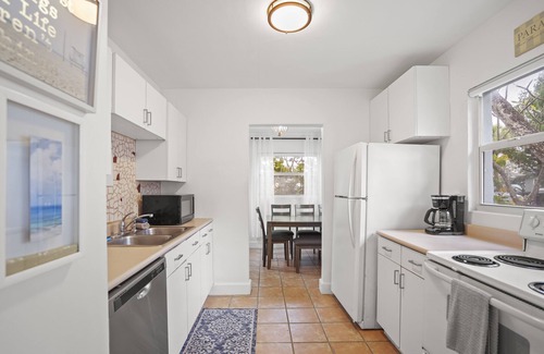 Pass-a-Grille Cabina | Pass-A-Grille St Pete Beach Bungalows Parking Wi-Fi