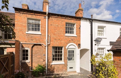 City Centre Casa | Pass the Keys | Central Stratford upon Avon Super Stylish 1Bed