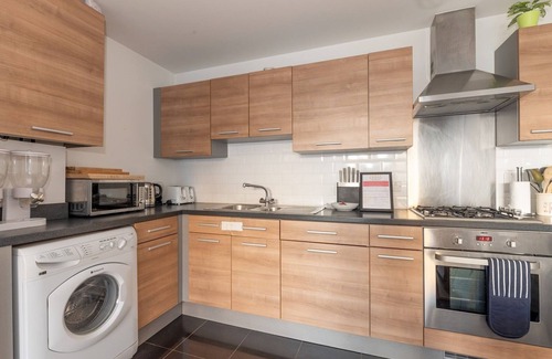 Greenwich West Apartamento | Pass the Keys | 2-Bed 2-Bath Flat, 1 min Greenwich Station | DLR