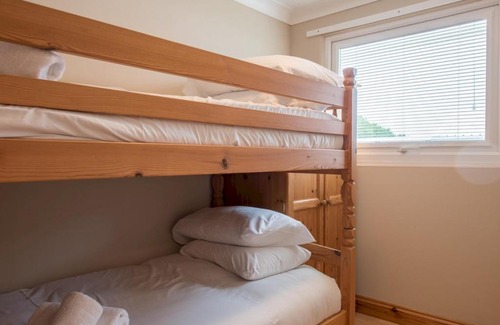 Pembroke Casa | Pass the Keys 2 Bedroom chalet Fully equipped with Parking WiFi